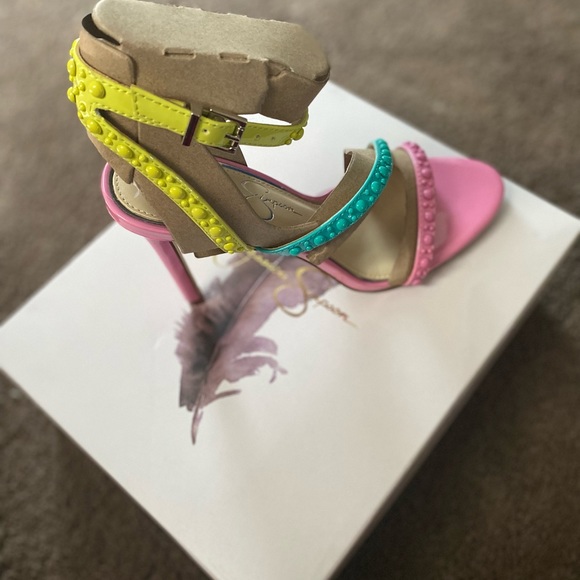 Jessica Simpson Heels - Picture 4 of 4